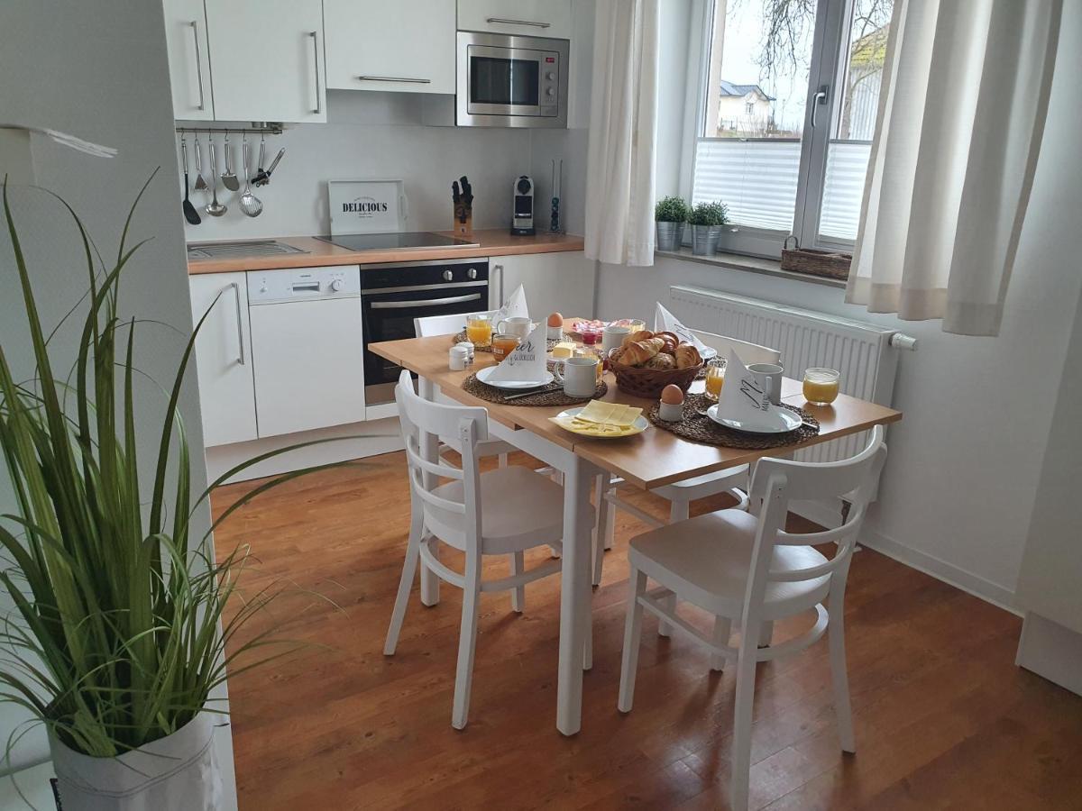 Das Appartement Inselliebe Ruegen Inkl Sauna Und 3H Taeglich Eintritt Ahoi Schwimmbad Sellin  Exterior foto