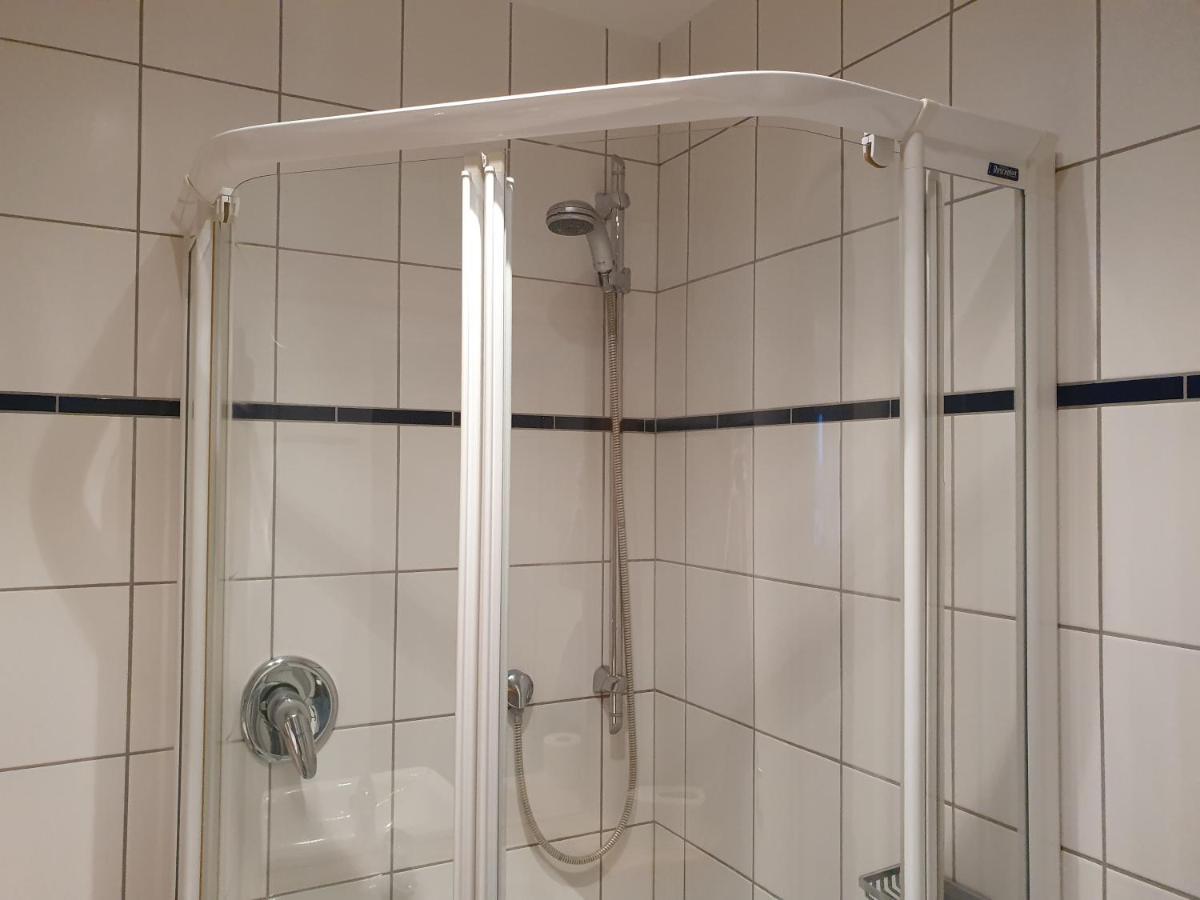 Das Appartement Inselliebe Ruegen Inkl Sauna Und 3H Taeglich Eintritt Ahoi Schwimmbad Sellin  Exterior foto